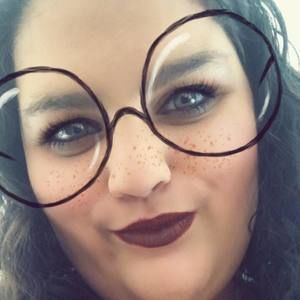 Meet your Posher, Makinze
